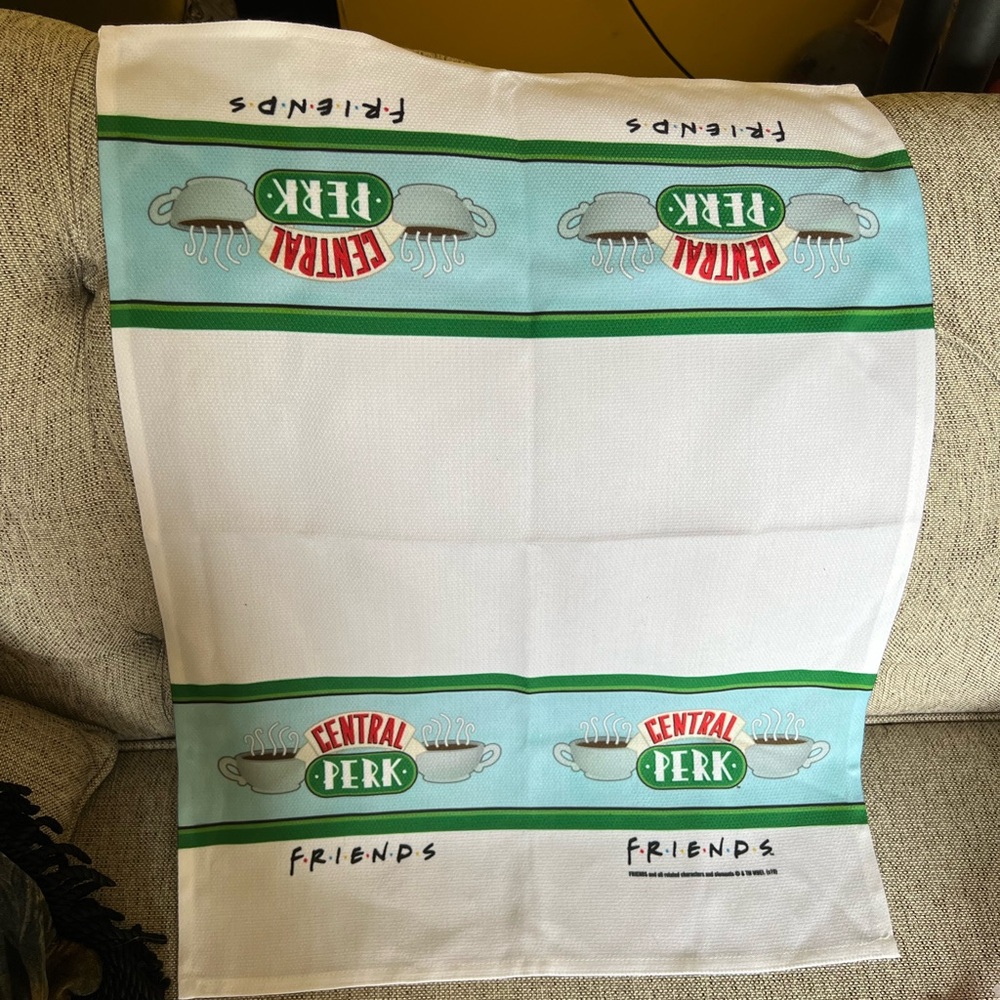 Central Perk Friends Tea Towel ☕️ 🗽